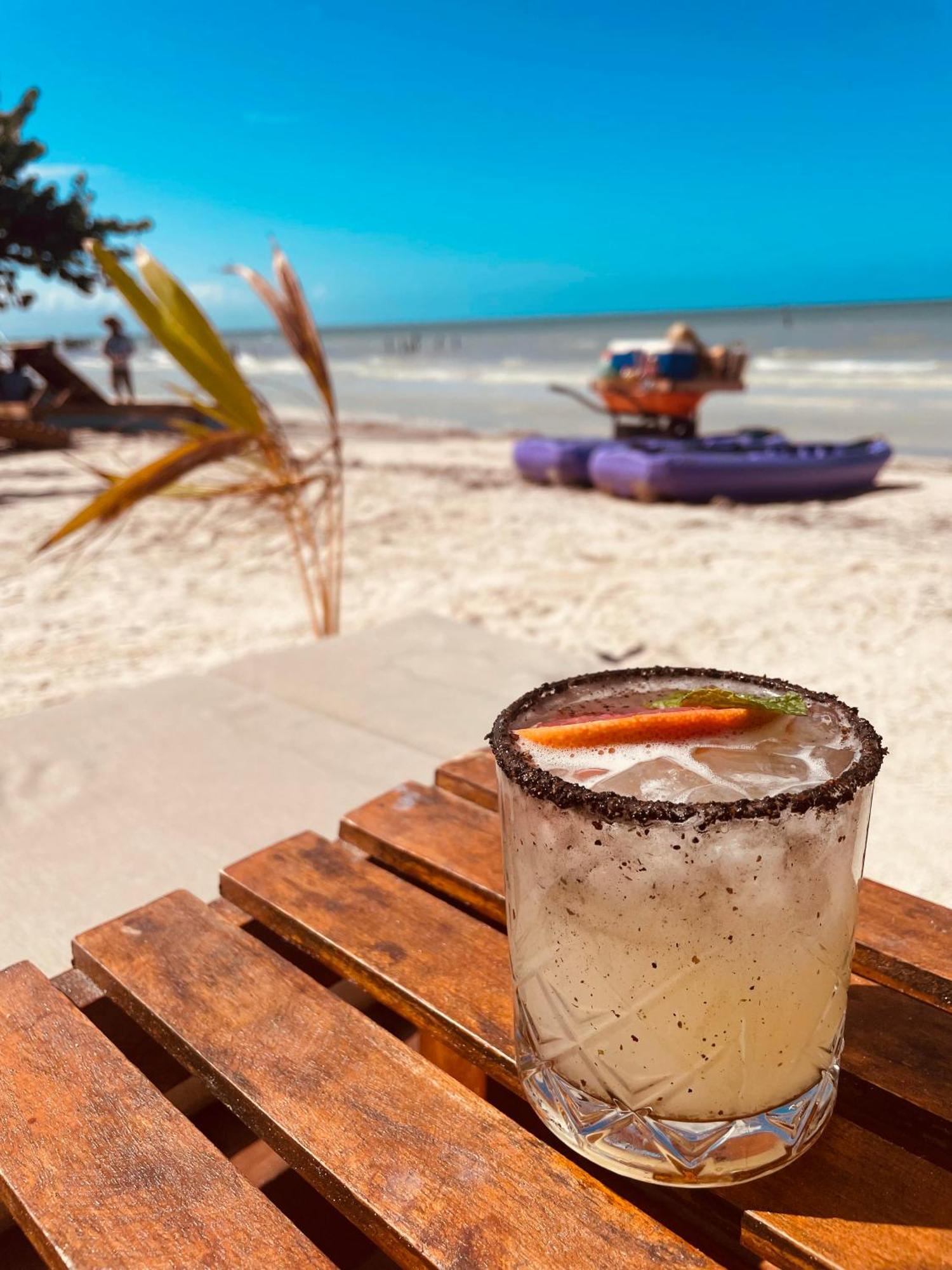 Pachamama Holbox - Hostel & Private Apartments Exteriör bild
