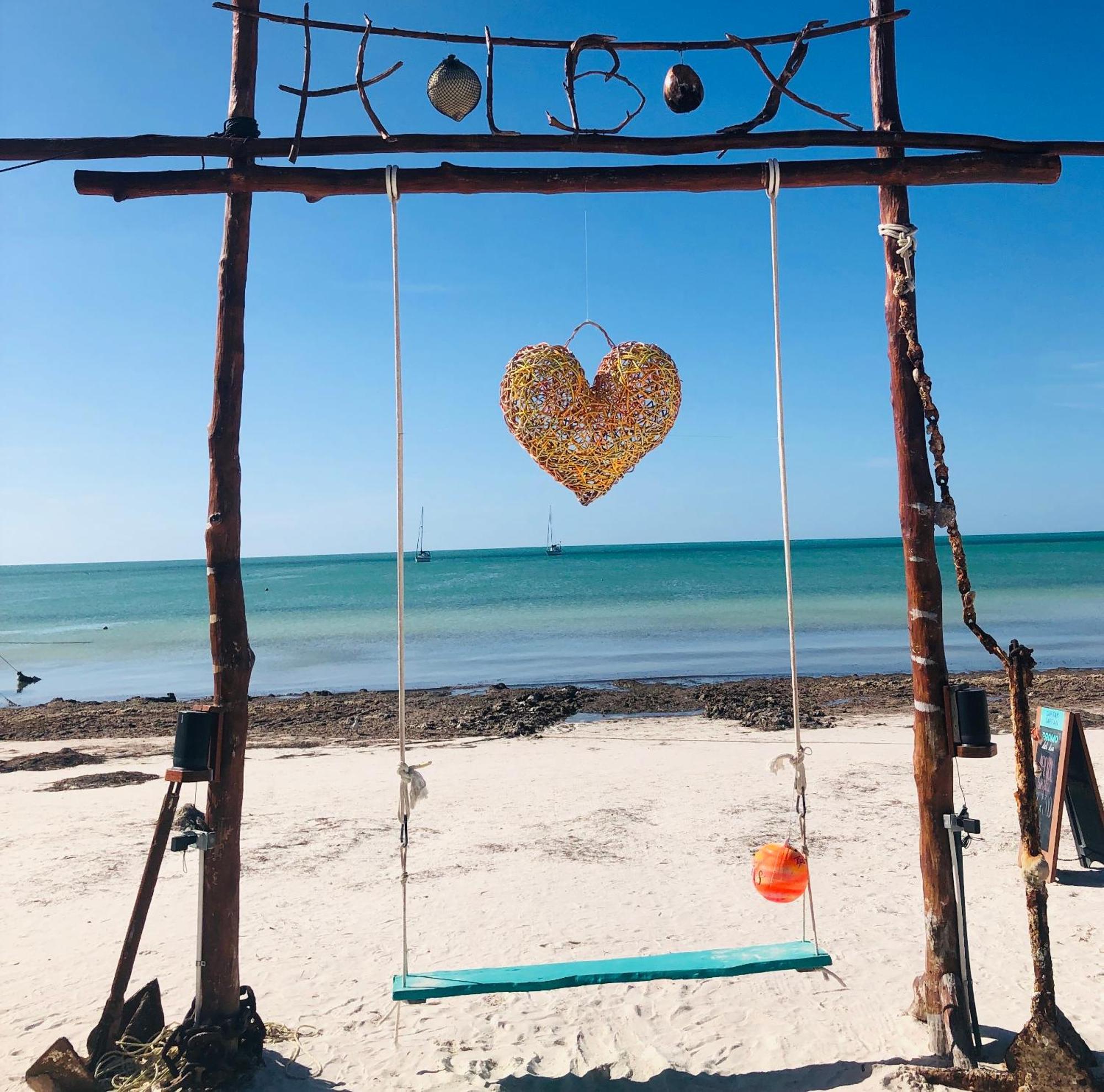 Pachamama Holbox - Hostel & Private Apartments Exteriör bild